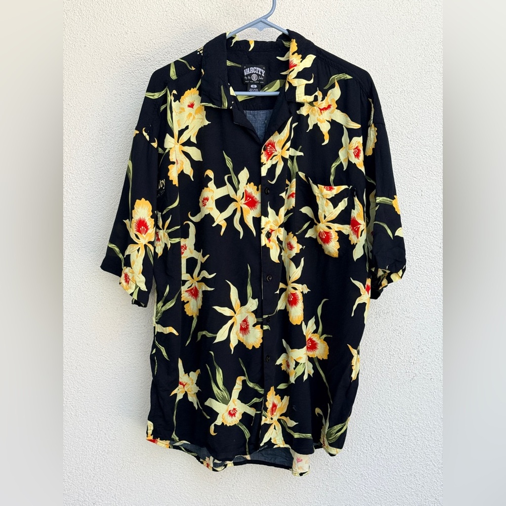 Men's XL Hawaiian Floral Shirt